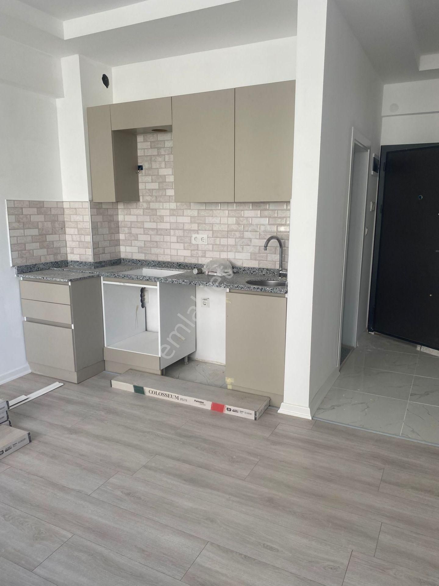 Tapu Masrafsız Erenköy 'de 2+1 Daire