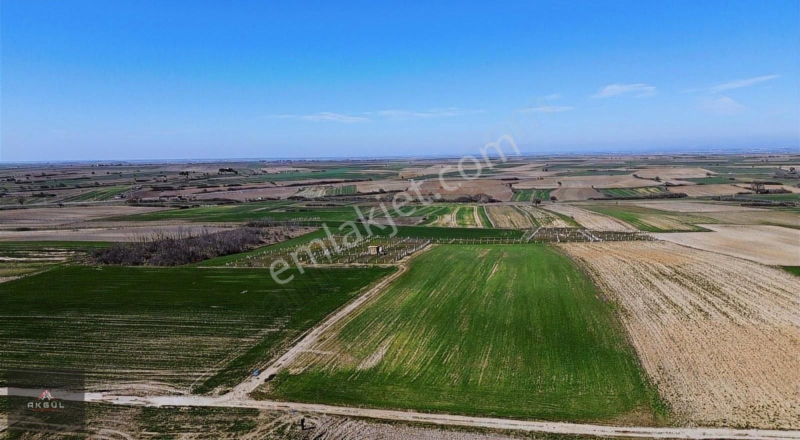 Kapaklı Yanıkağıl Mah Hakim Noktada Satılık 640 M² Hisse