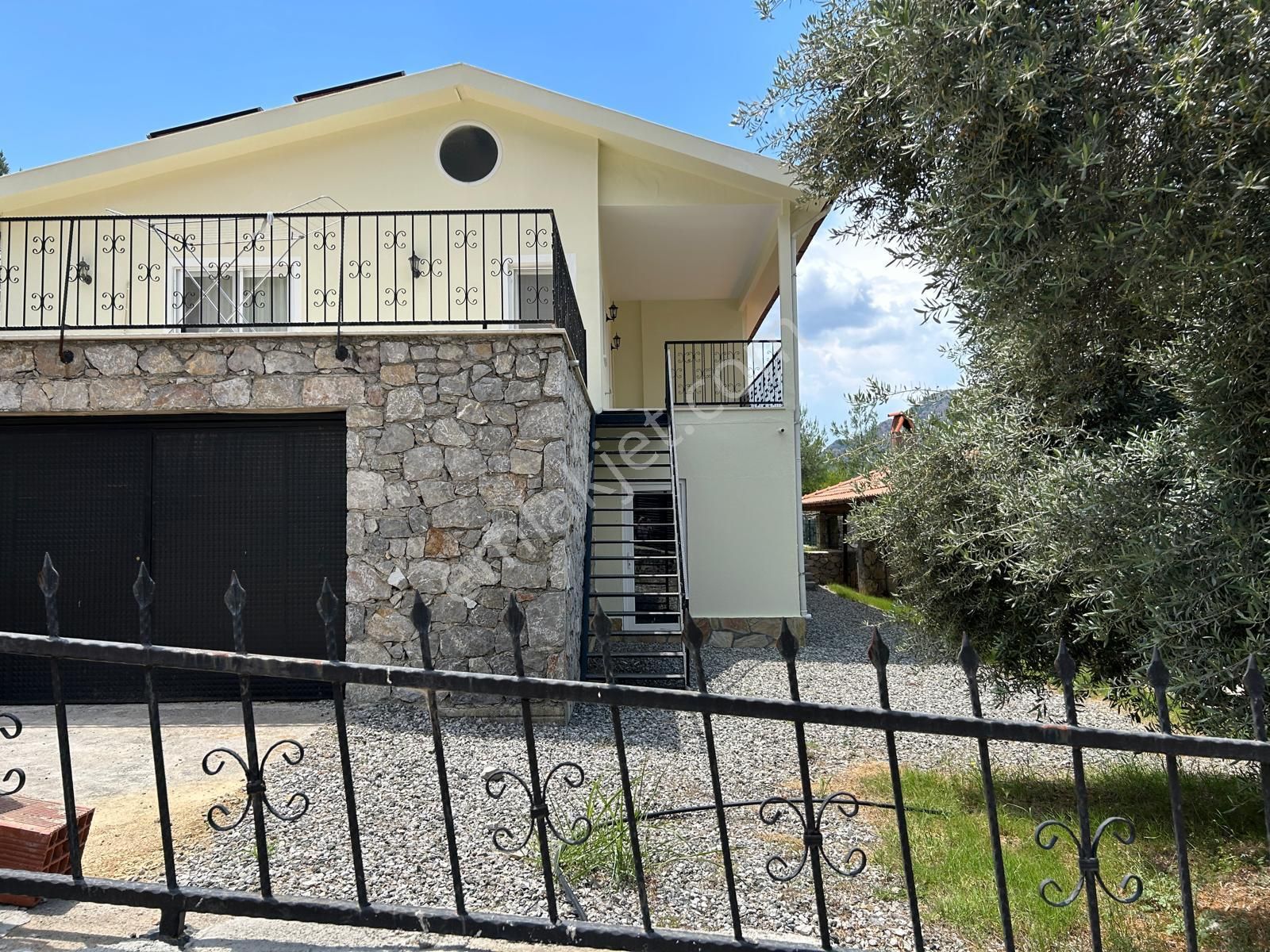 Doğa Mucizesi Akkayada 1500m2 Arsanın İçerisinde 2 Adet Satılık Villalar - Görsel 4