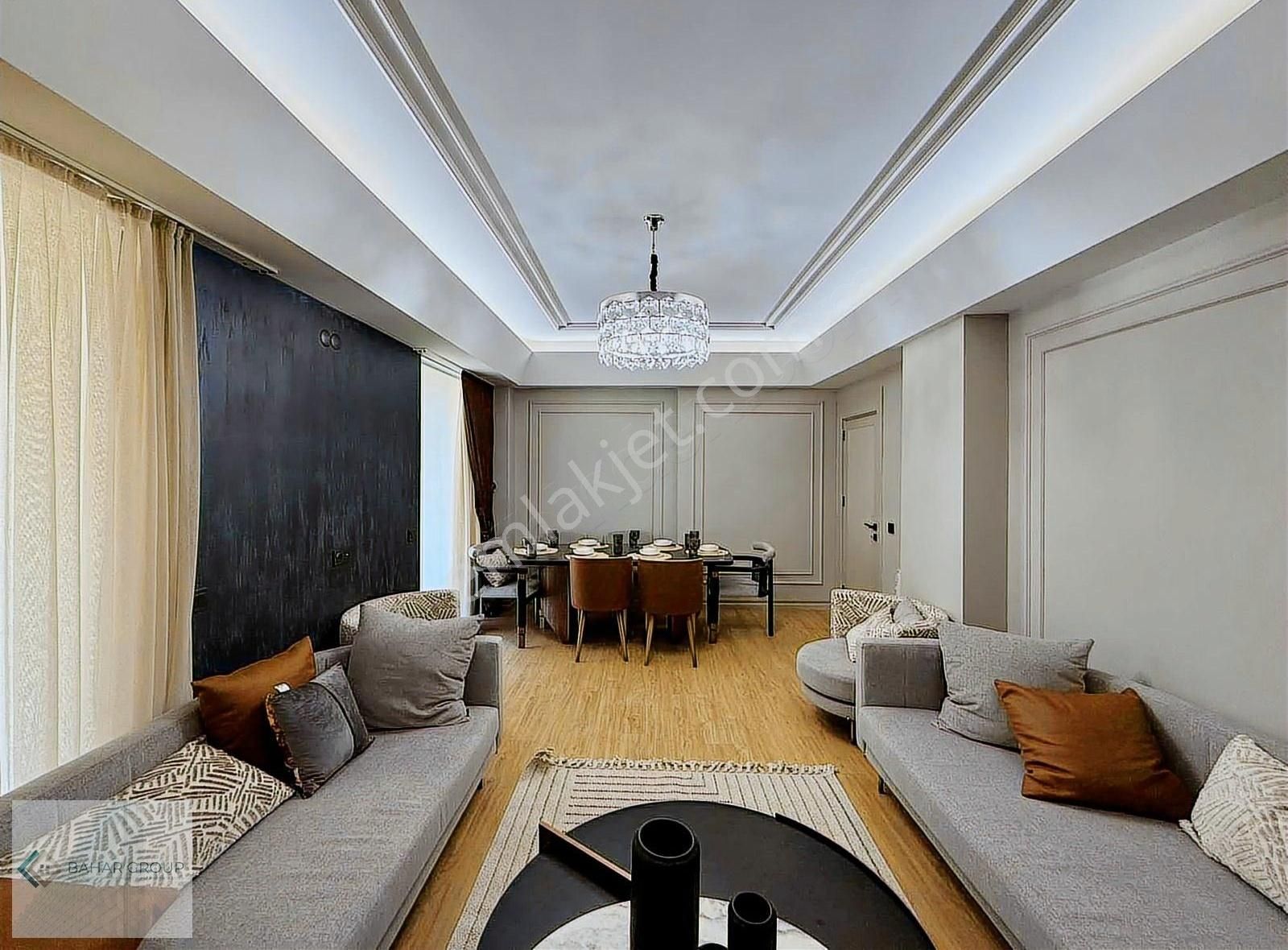 Site İçi 6+1 Bodrumlu 860 M2 Arsa Paylı Teslim Sıfır Lüks Villa