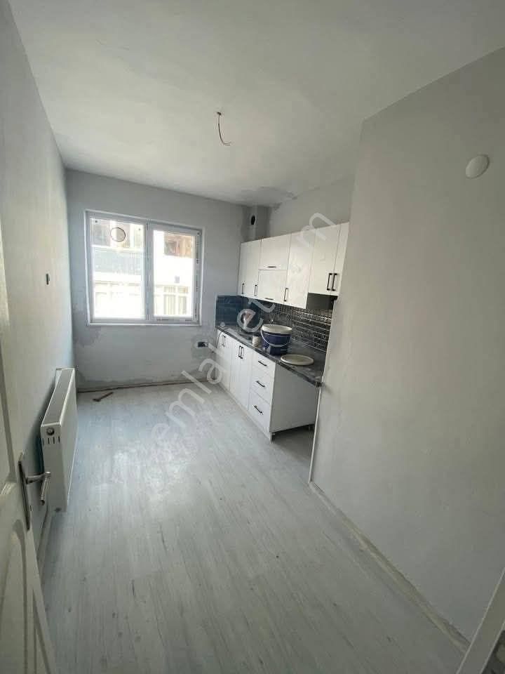 Gencbay Emlaktan Samsun İlkadım Rasathane Mh De Kiralık 2+1 Doğalgazlı Daire