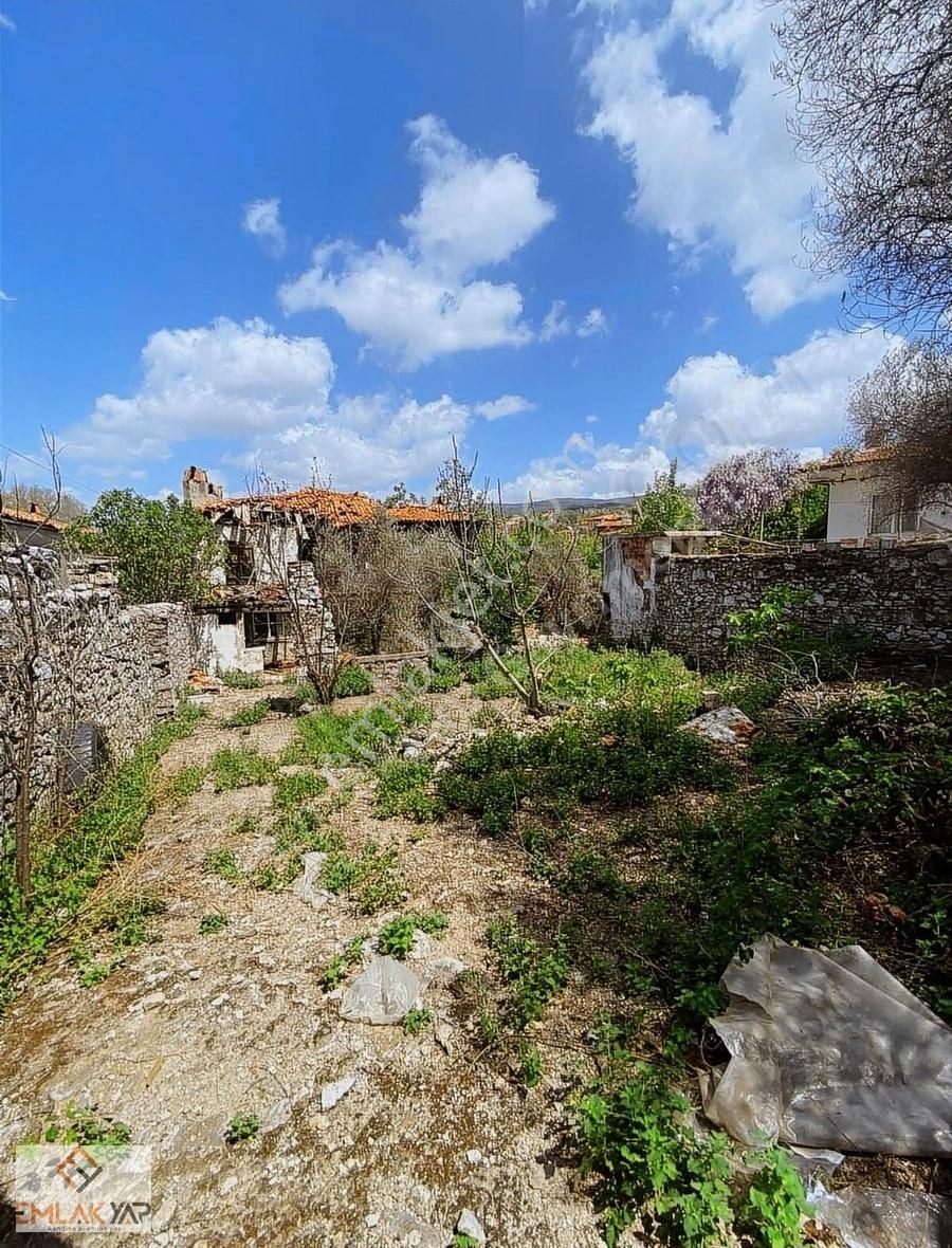 Emlakyap No:48'den Muğla Menteşe Yeşilyurt'ta Satılık Ev Ve Arsa