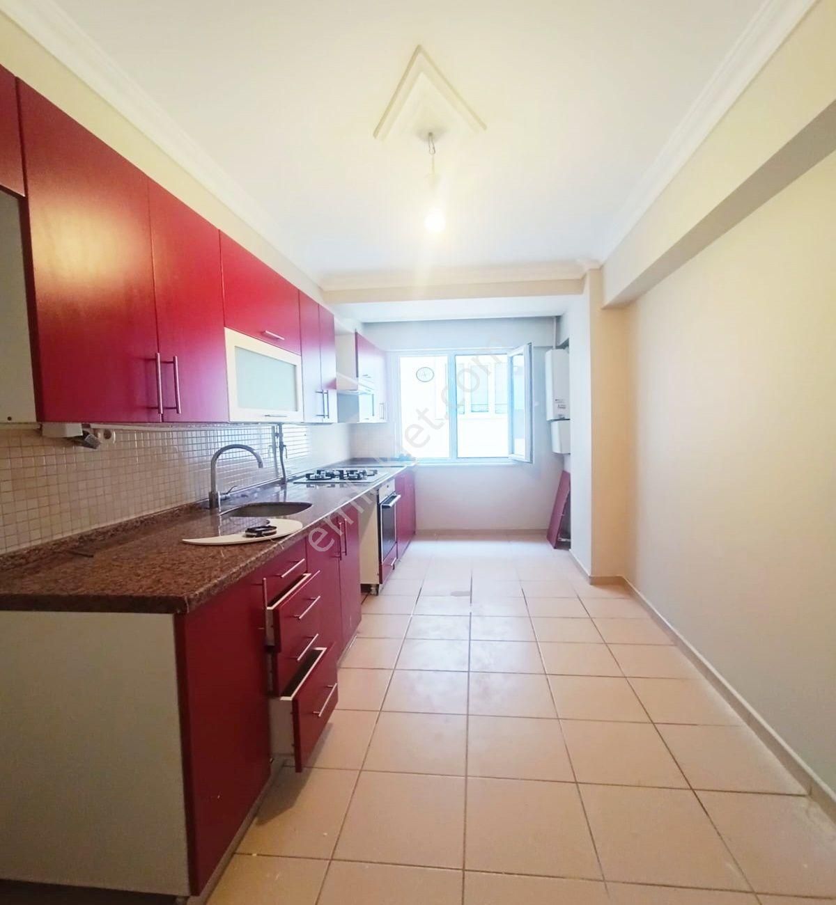 Avcılar D.köşklerde 2+1 Masrafsız Ara Kat Daire - Görsel 3