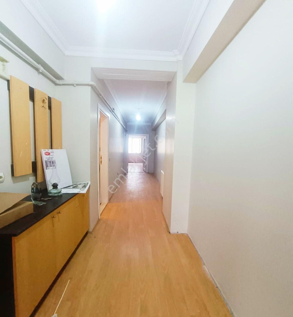 Avcılar D.köşklerde 2+1 Masrafsız Ara Kat Daire - Görsel 9