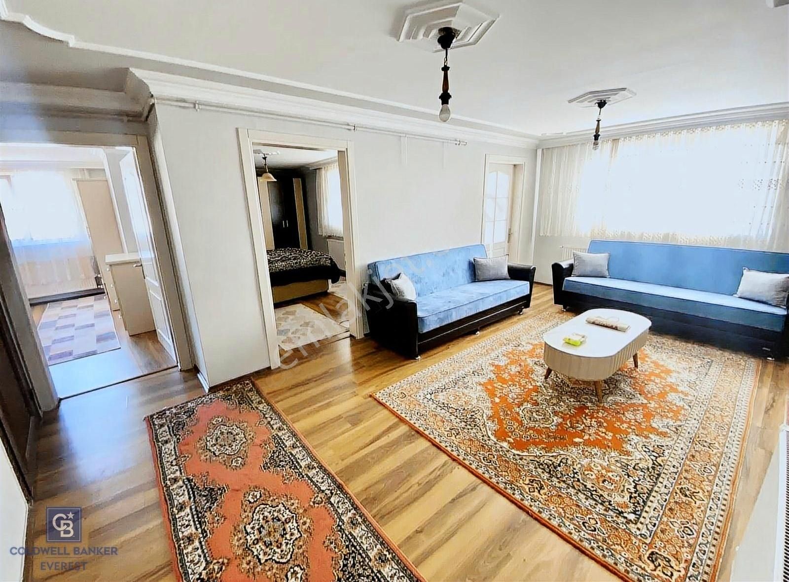 Dikkaldırım Mahallesinde 2+1 Kiralık Daire