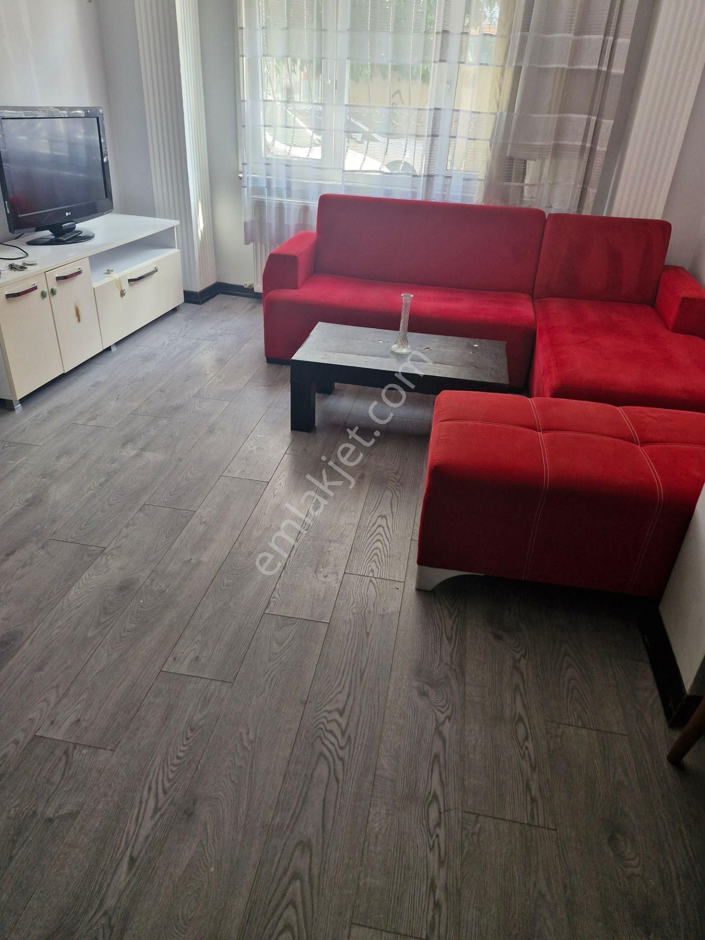 Akşenden Fatih Çapa Mimar Kasım Cad. 2+1 85m² Full Eşyalı Full Yapılı Yüksek Giriş Kat