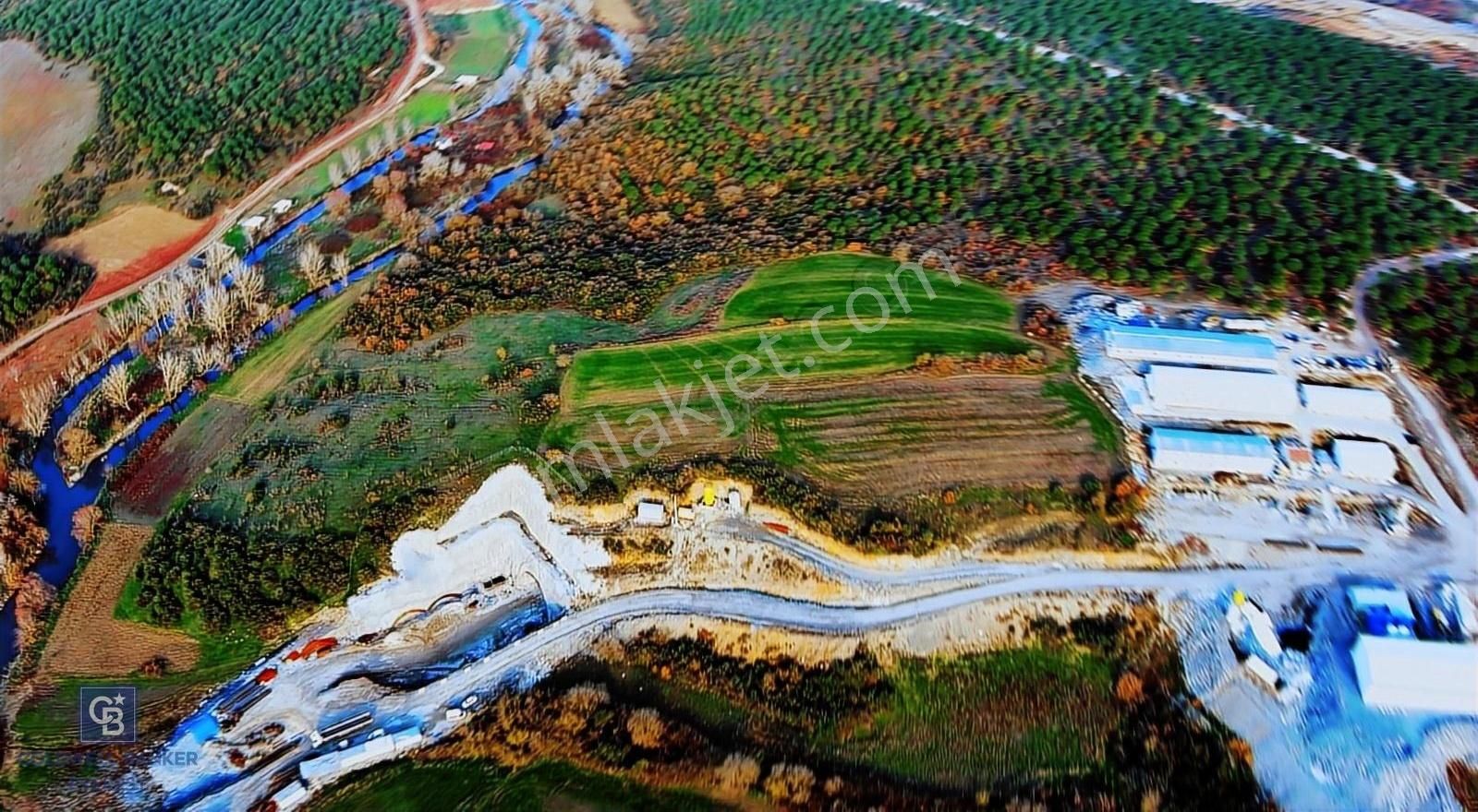 Badırgada Yatırımlık Fırsat Arazi - Görsel 25