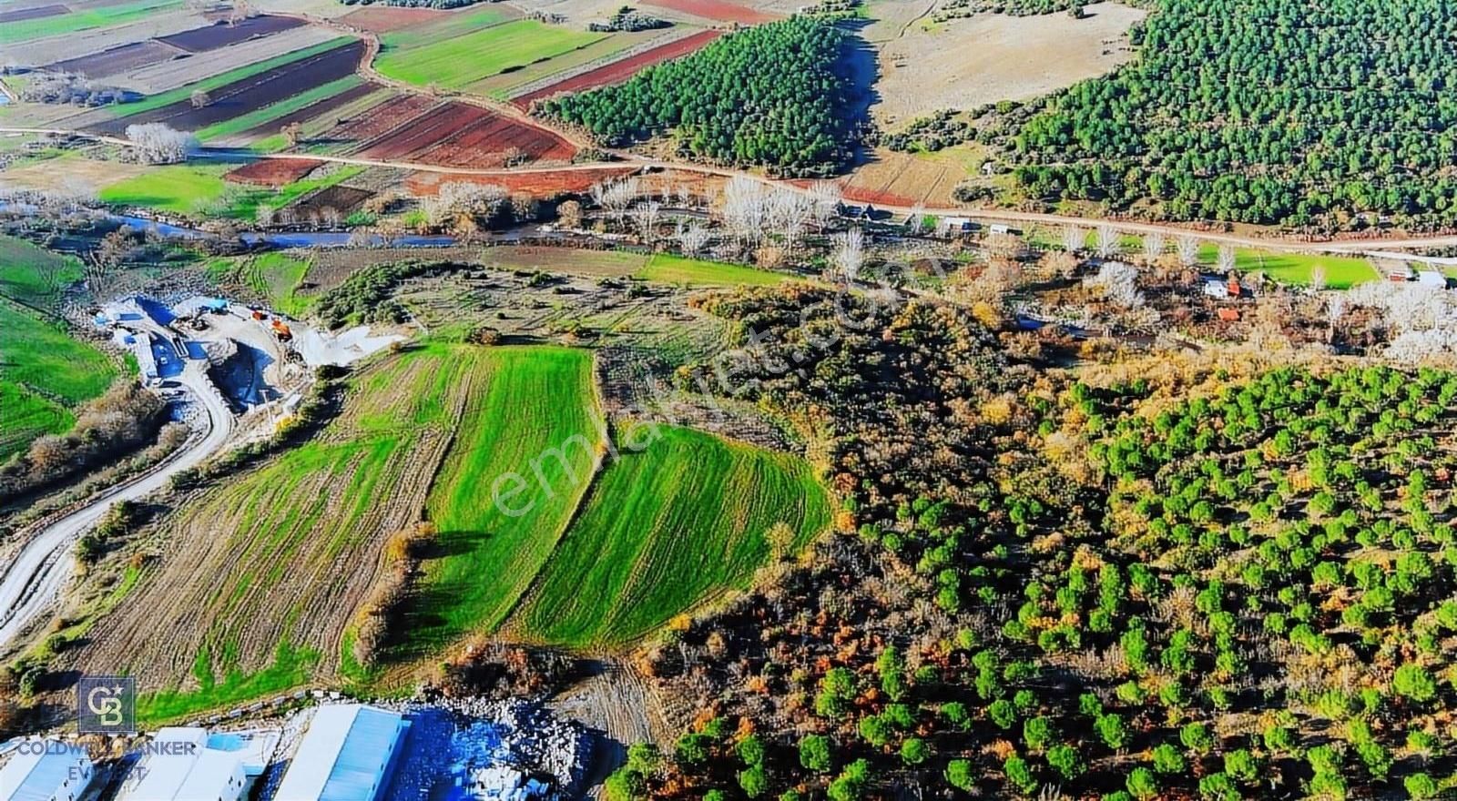 Badırgada Yatırımlık Fırsat Arazi - Görsel 3