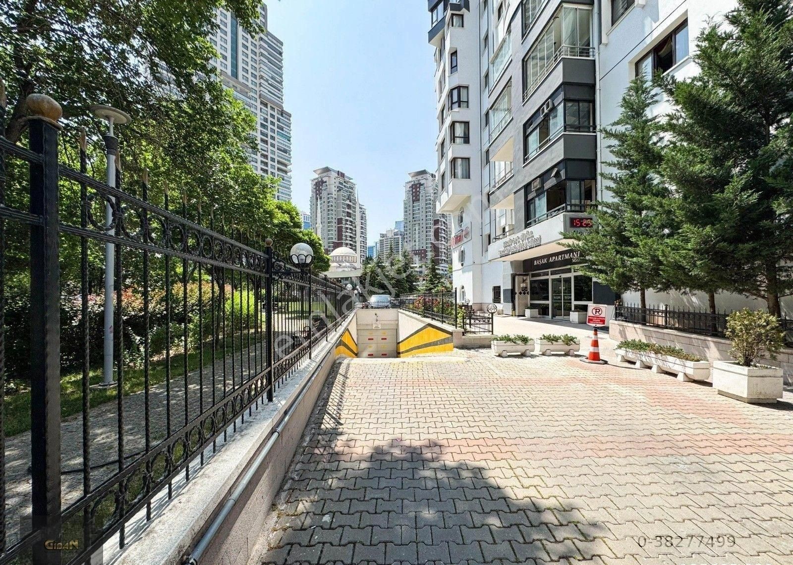 Çukurambar Merkezinde Manzaralı Satılık 4+1 Daire