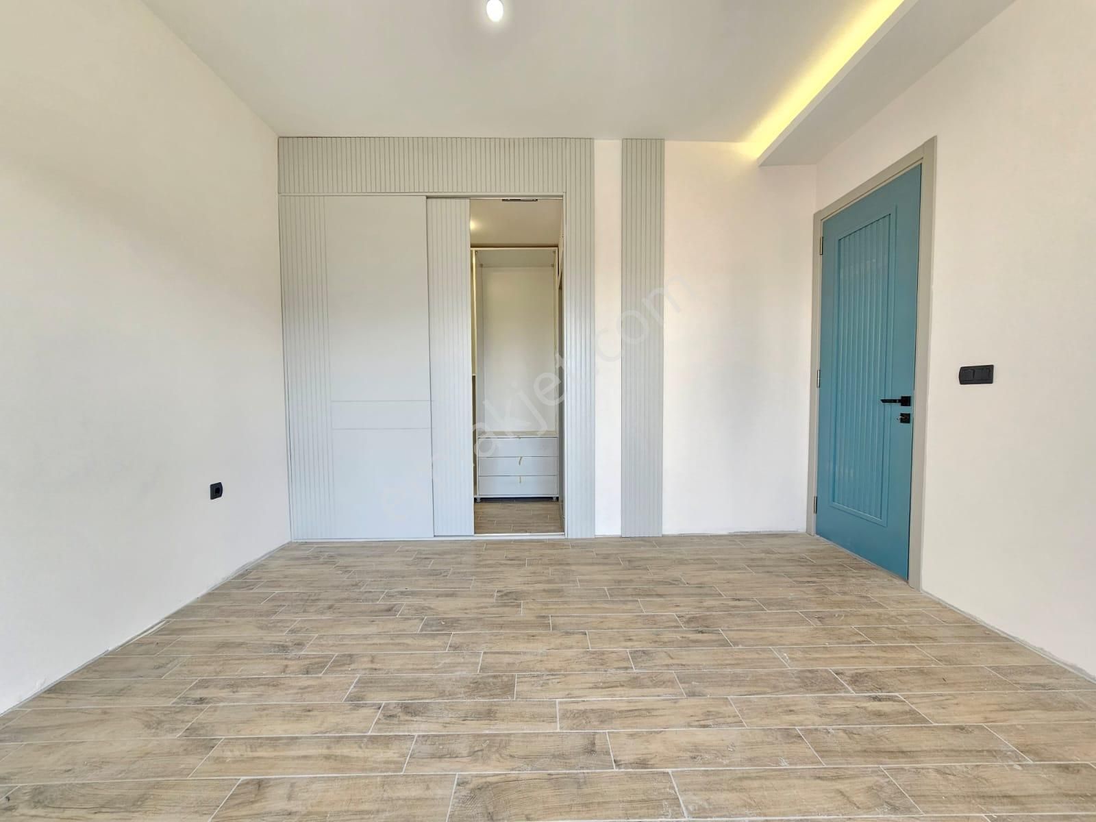 Denizli Yenişafak Ta 3+1 170 M2 Mükemmel Konumda Önü Yeşil Alan Daireler