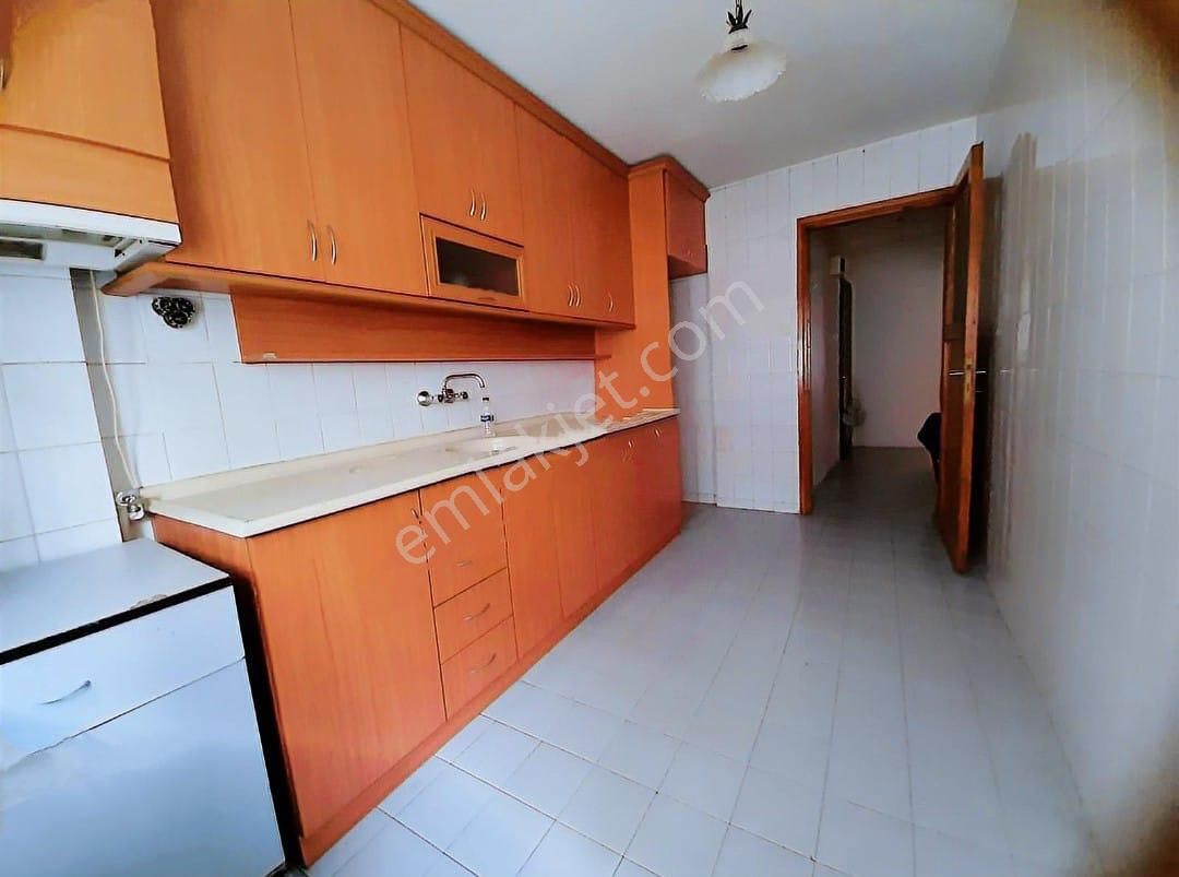 Konak Altıntaş Mahallesinde 2+1 Otoparklı Kiralık Daire - Görsel 7