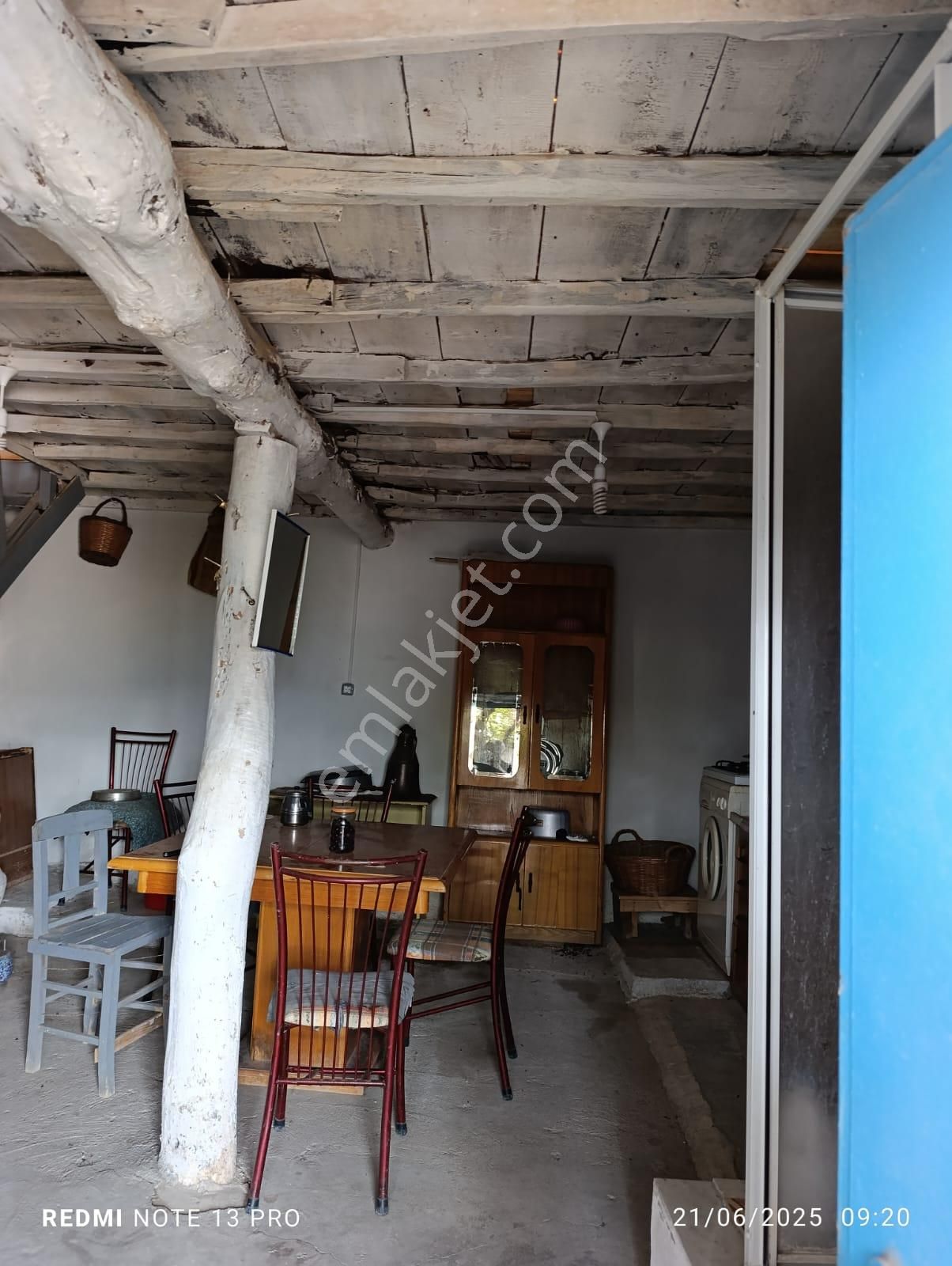 Foça Kocamehmetler Köyünde Satılık Eski Rum Taş Ev - Görsel 17