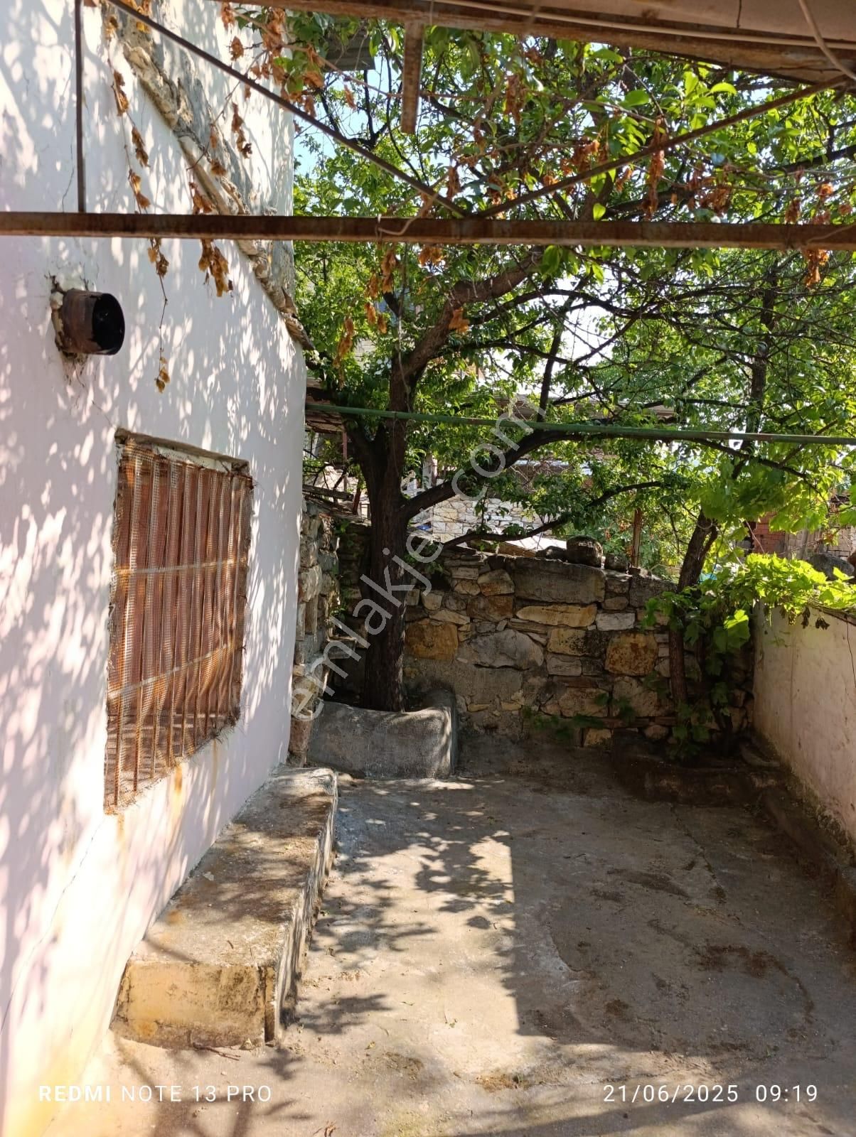 Foça Kocamehmetler Köyünde Satılık Eski Rum Taş Ev - Görsel 27