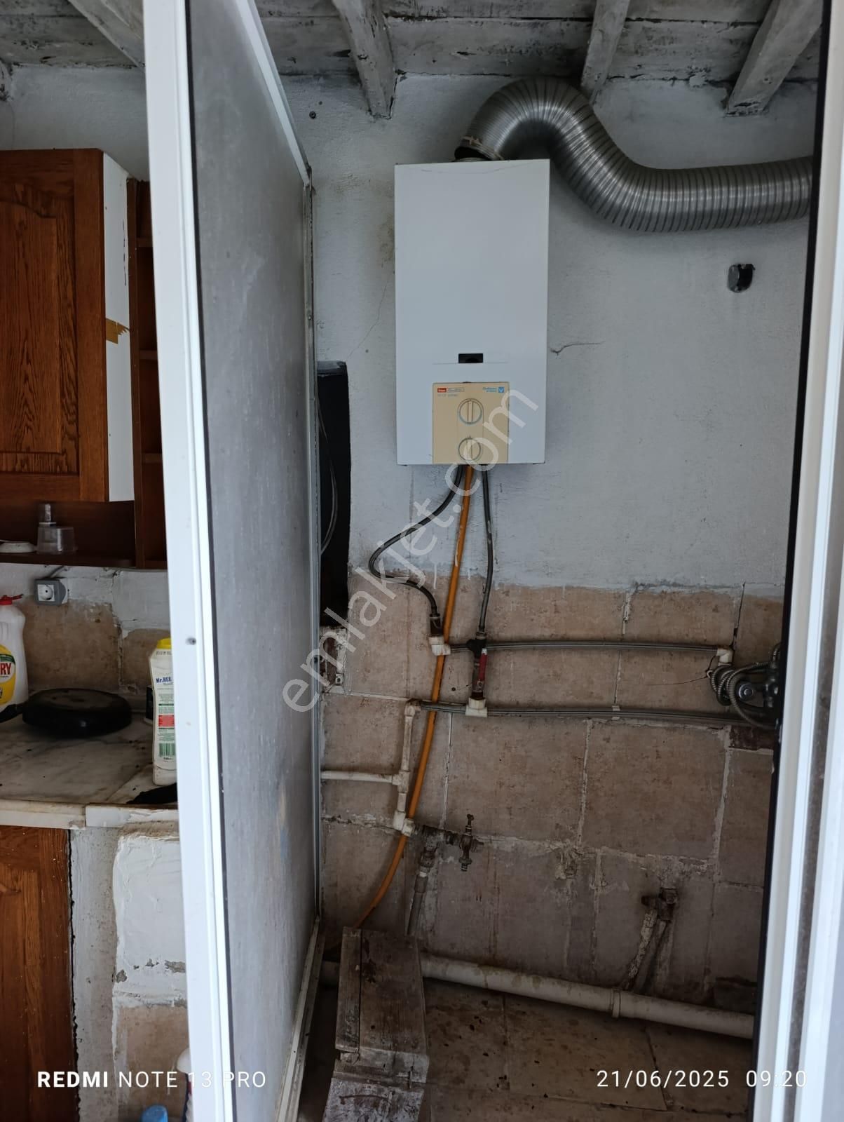 Foça Kocamehmetler Köyünde Satılık Eski Rum Taş Ev - Görsel 12