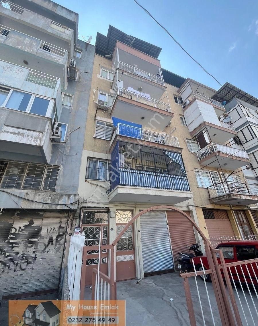 İzmir Konak Kemer İzban Yürüme Mesafesi 2+1 Bakımlı Daire