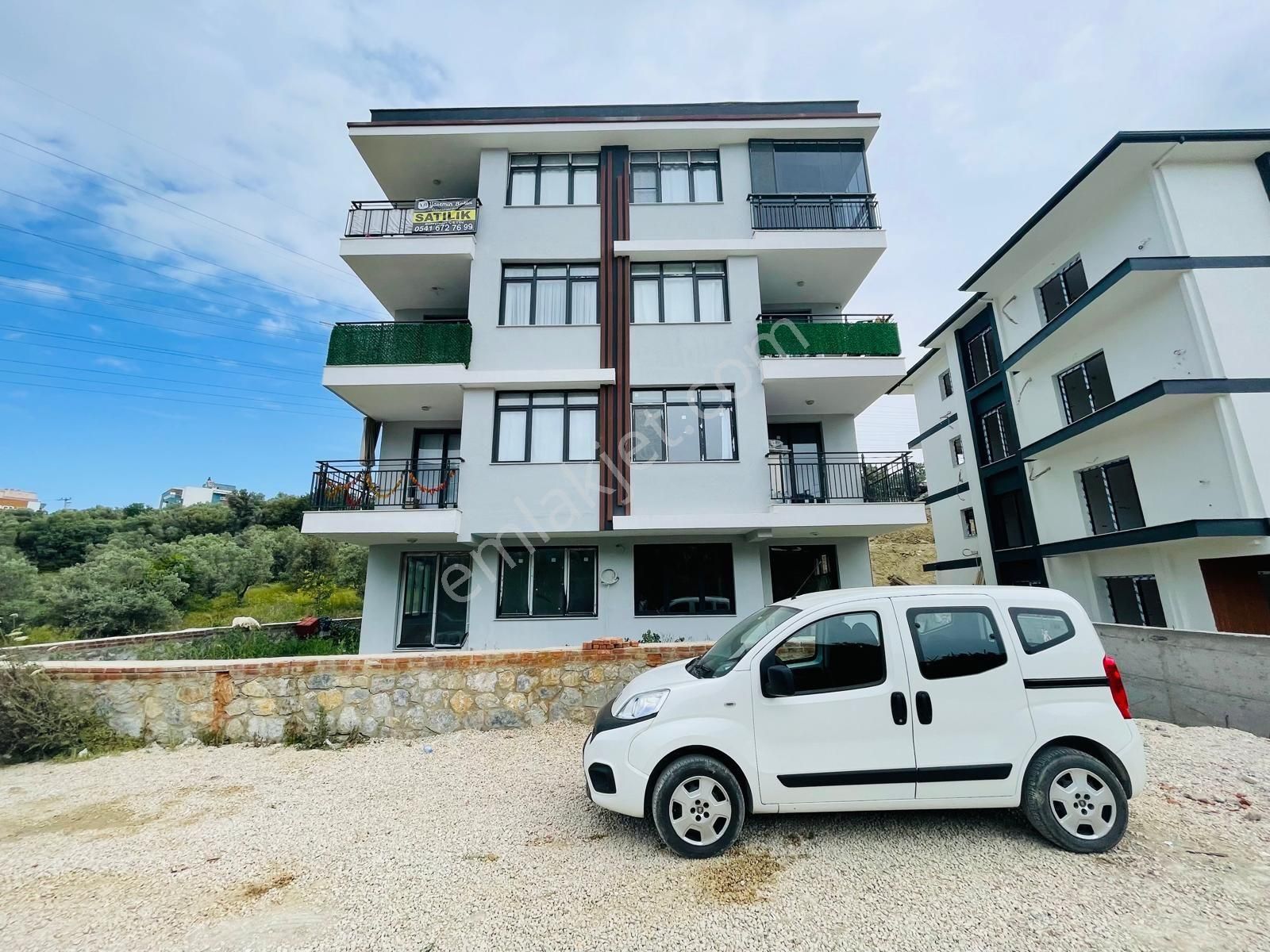 Eşyalı Satılık Bahçe Kat Yeni Daire