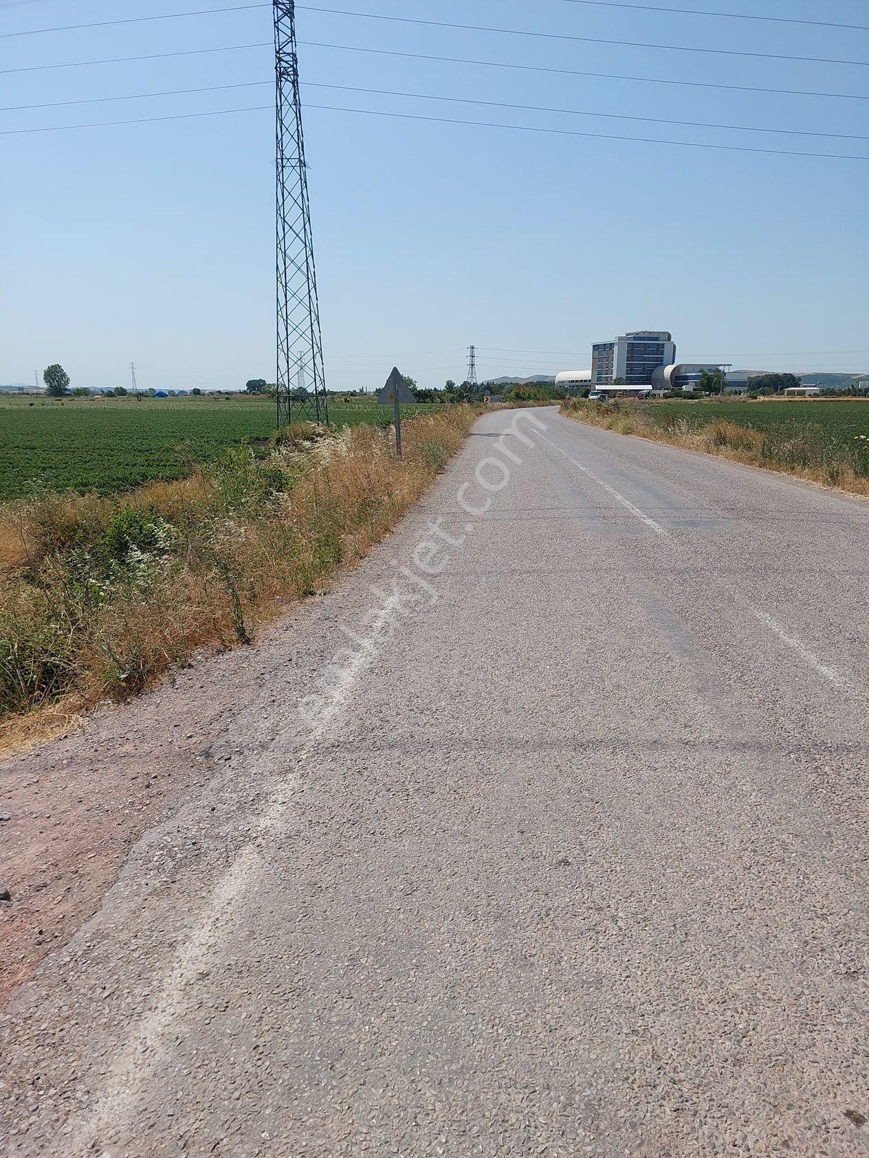 Bursa Mustafakemalpaşa Kavaklı’da Satılık İmara Yakın 6200m2 Tarla - Görsel 11