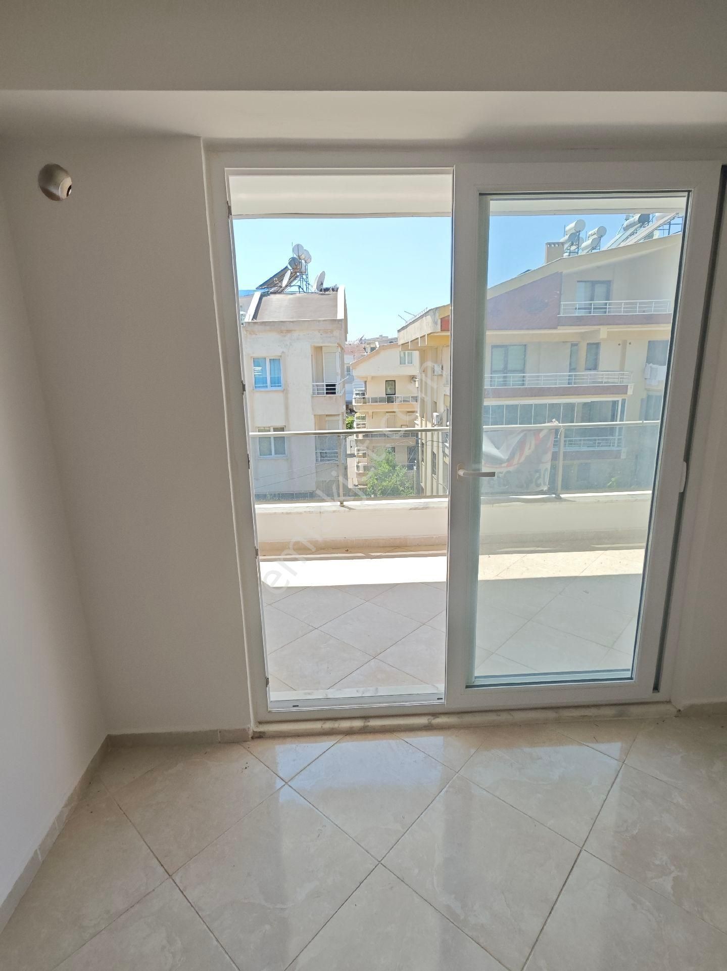 Didim'de Satılık Denize Yürüme Mesafesinde 1+1 - Görsel 12