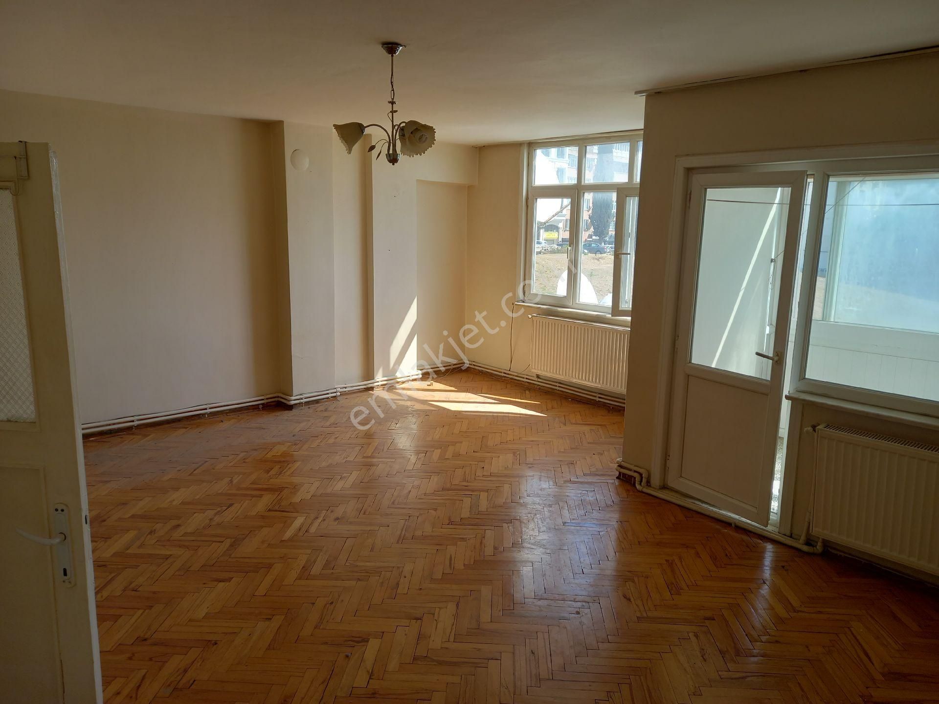 Merkezi Deniz Gören Tertemiz 3+2 Kombili Kiralık Daire