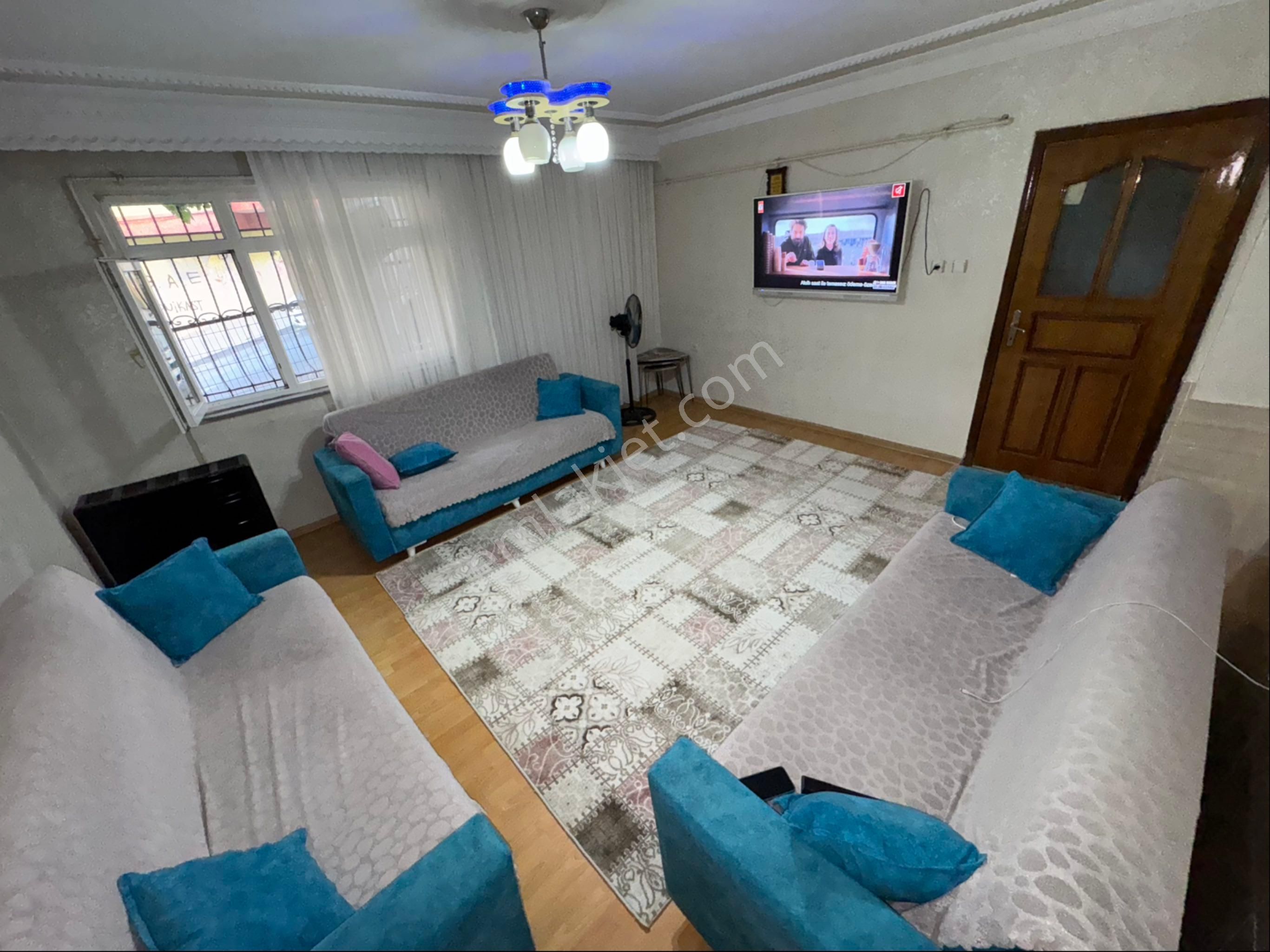 Zafer Yapıdan Satılık Düzgiriş Gibi Bahçekatı 2+1 90m2 15yıllık İstanbul Sultangazi Esentepe Mahde - Görsel 7