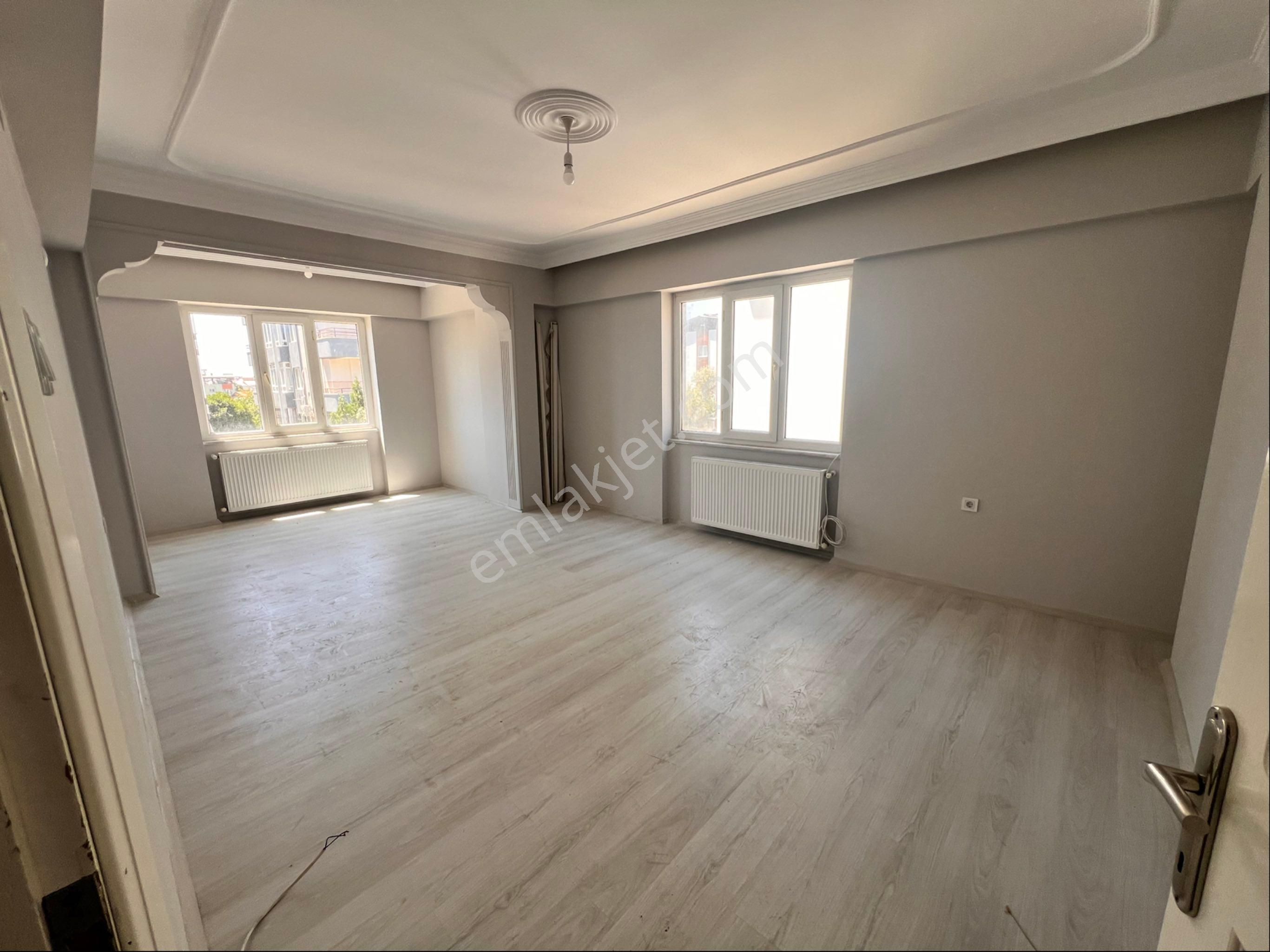 Zafer Mh 16.000₺ Kiralık Site İçi Otoparklı Arakat