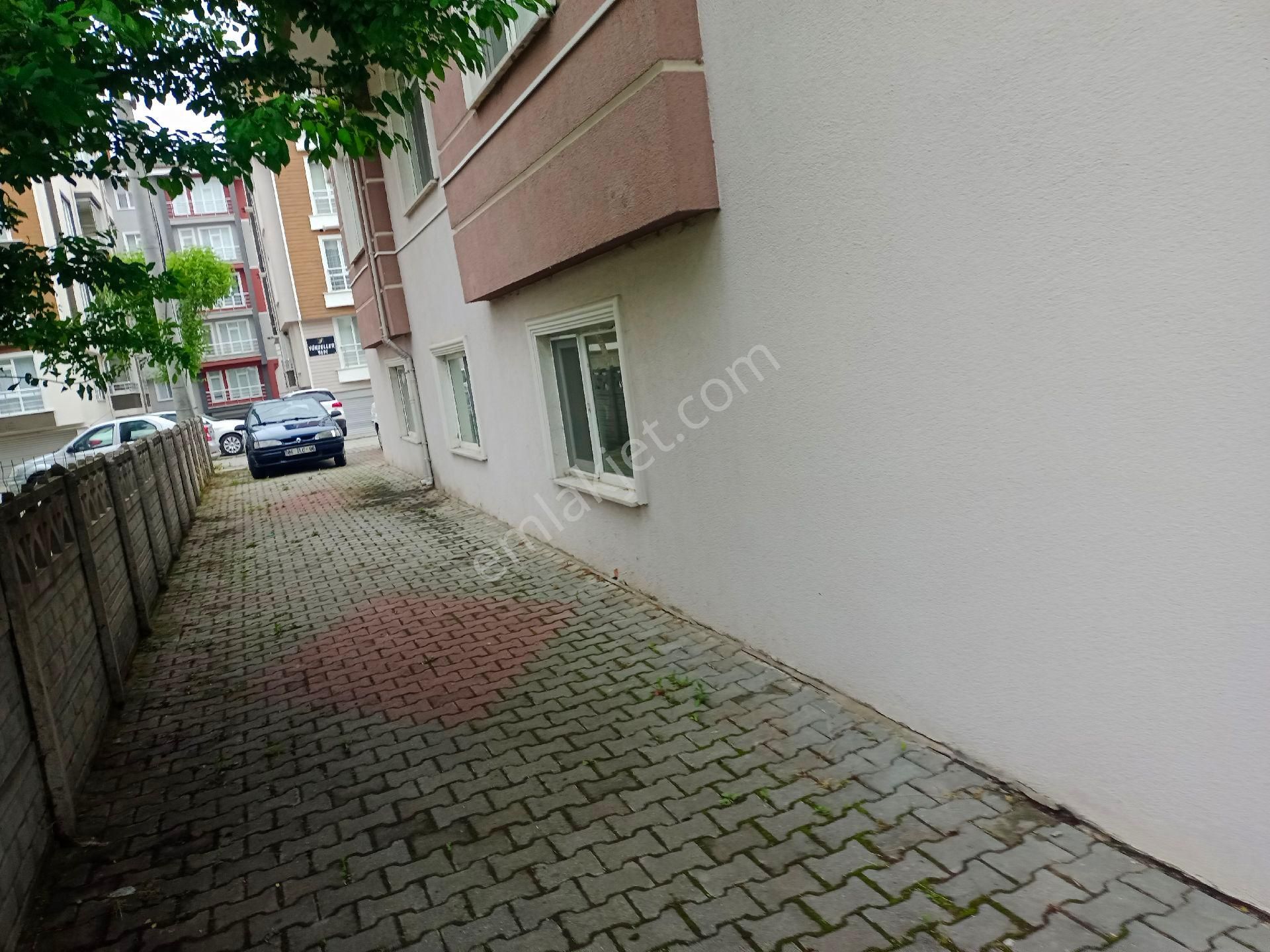 Bolu İzzet Baysal Mahallesi 2+1 Kelepir