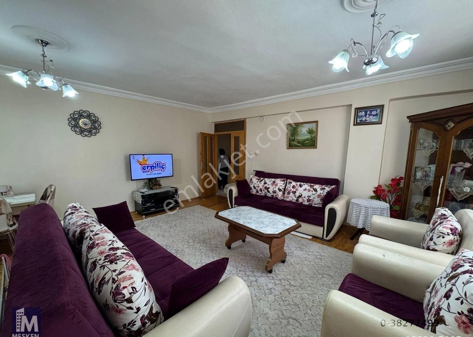 Valide Sultan Mah. Arakat Asansörlü 3+1 145m² Satılık Daire..