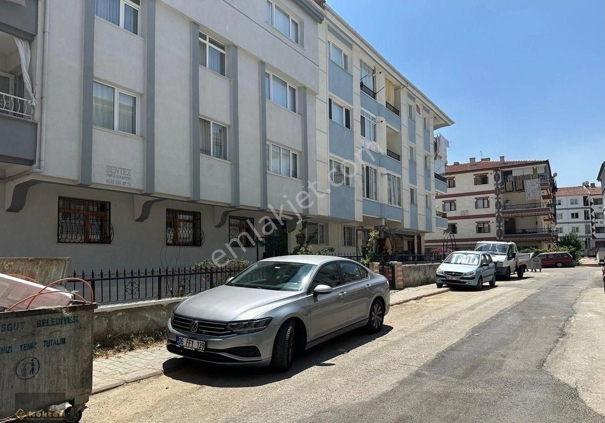 Etimesgut K.karabekirde Temiz Nezih Ful Eşyalı 3 Kişi Kalabilecek Eşyalı Kşralık 3+1