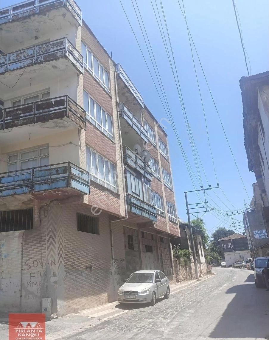 Balıkesir Bandırma Edincik'te Deniz Manzaralı 4 Katlı Kargır Bina Ve Depo