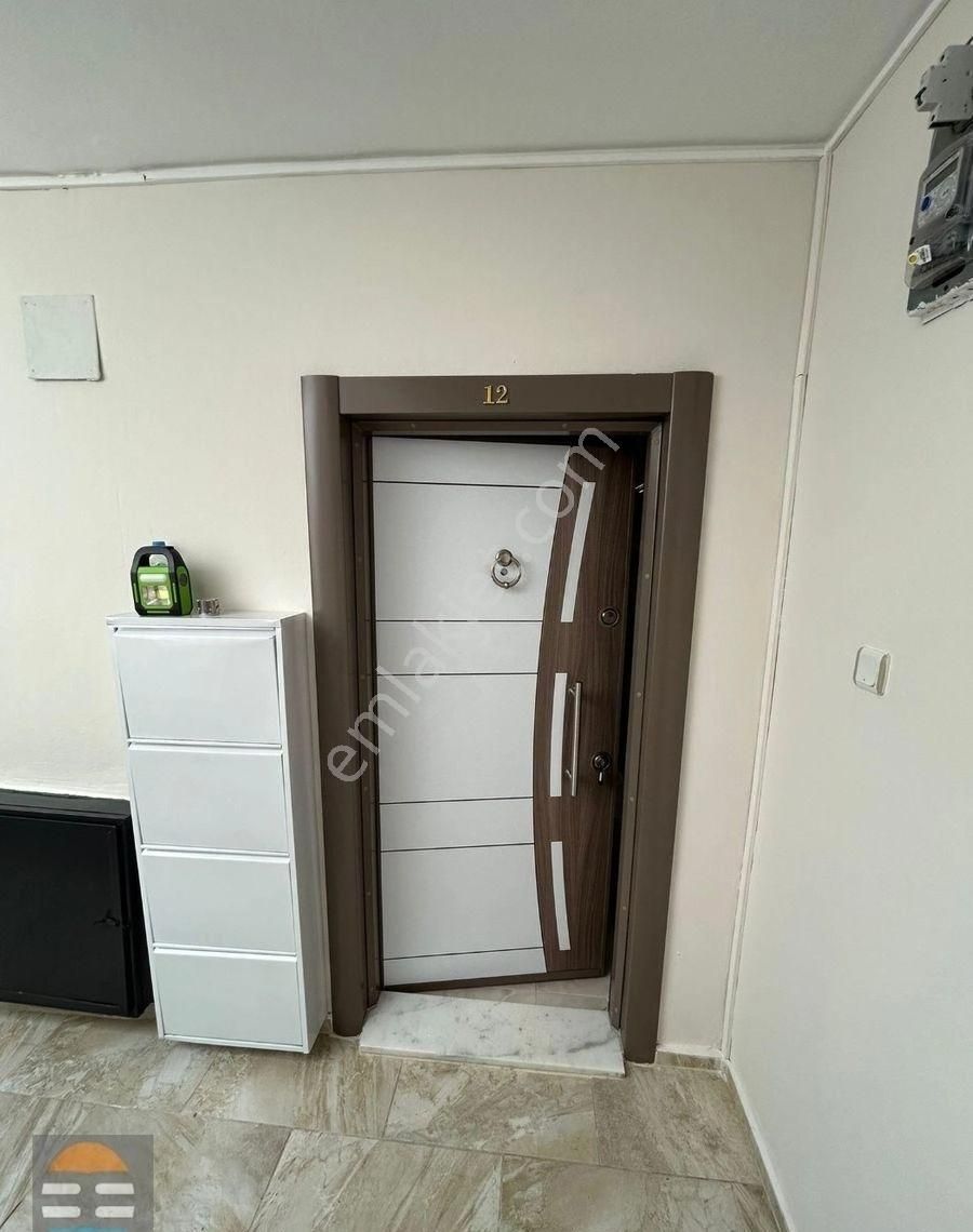 Sarımsaklı Merkezde Eşyalı Satılık Daire