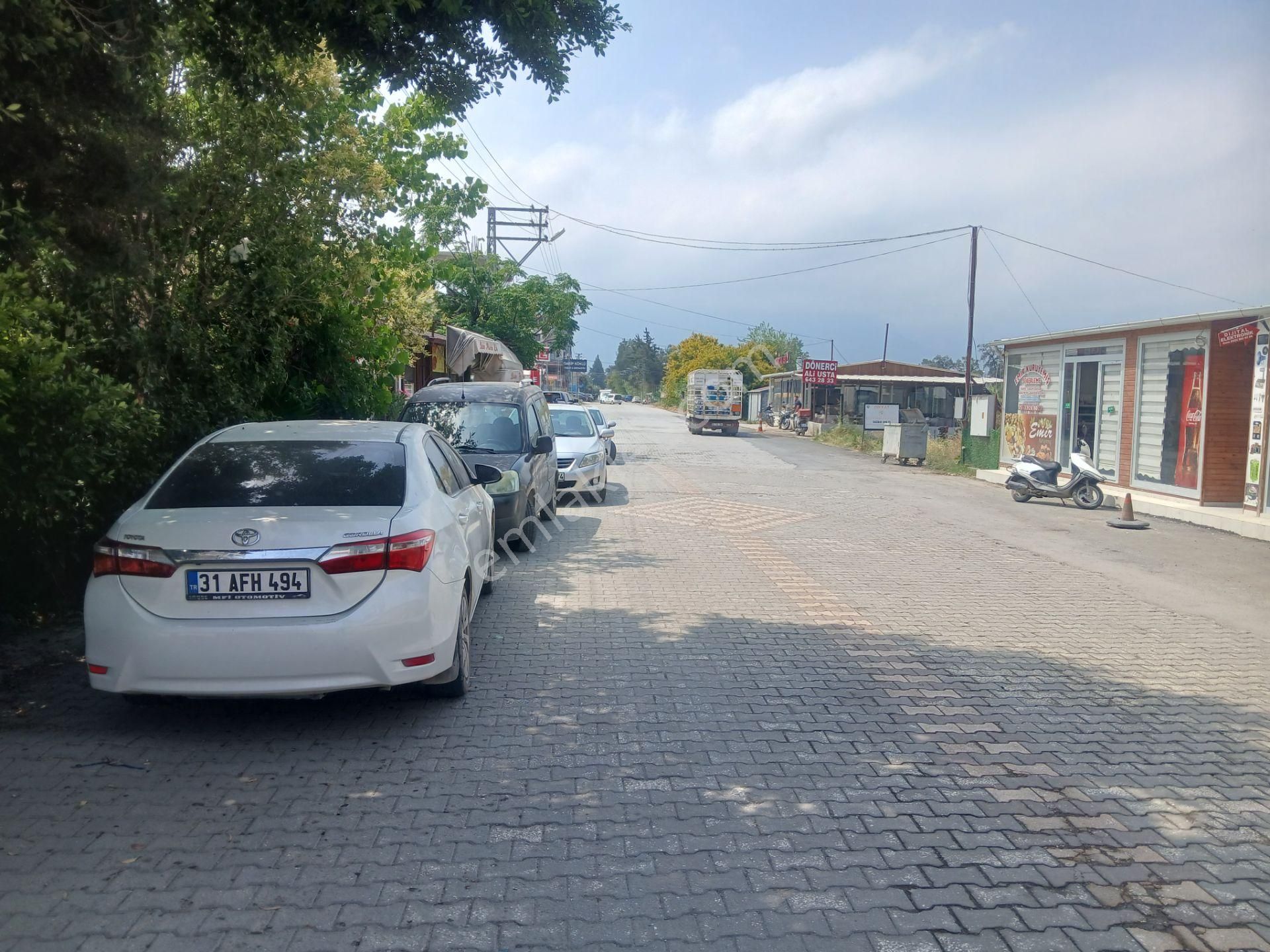 Arsuz Mıntıkası Uluçınar Mahallesinde Gözcüler Yolunda Ana Cadde Üzeri Komple Satılık Bina - Görsel 4