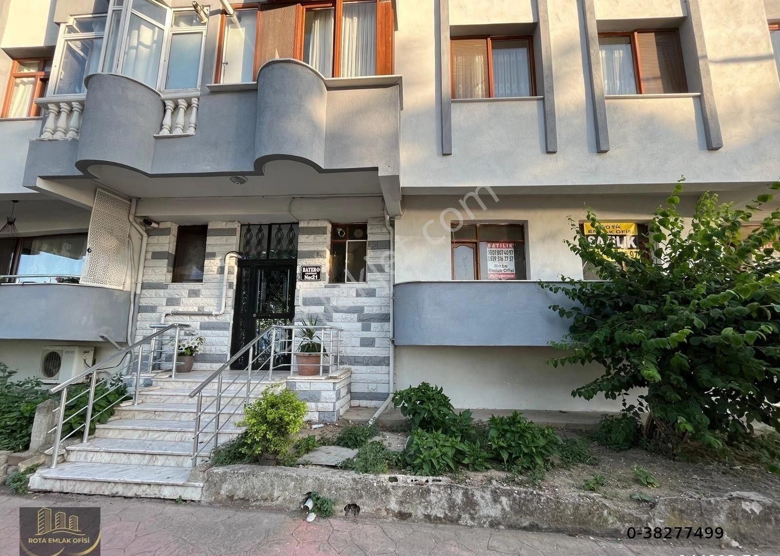 Karamürsel’in En Güzel Noktasında 2+1 Yalı Dairesi
