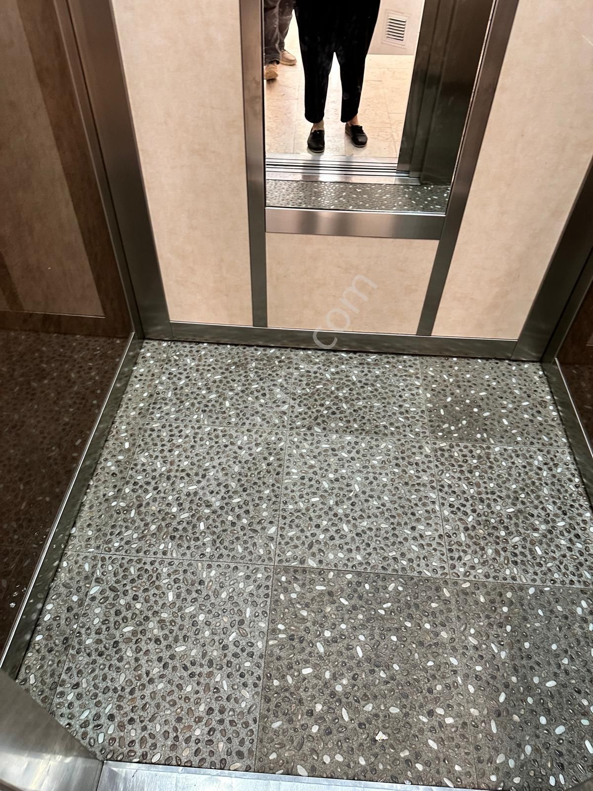 Doğalgazlı 125 M² Ferah, Masrafsız, Muhteşem Daire - Görsel 24