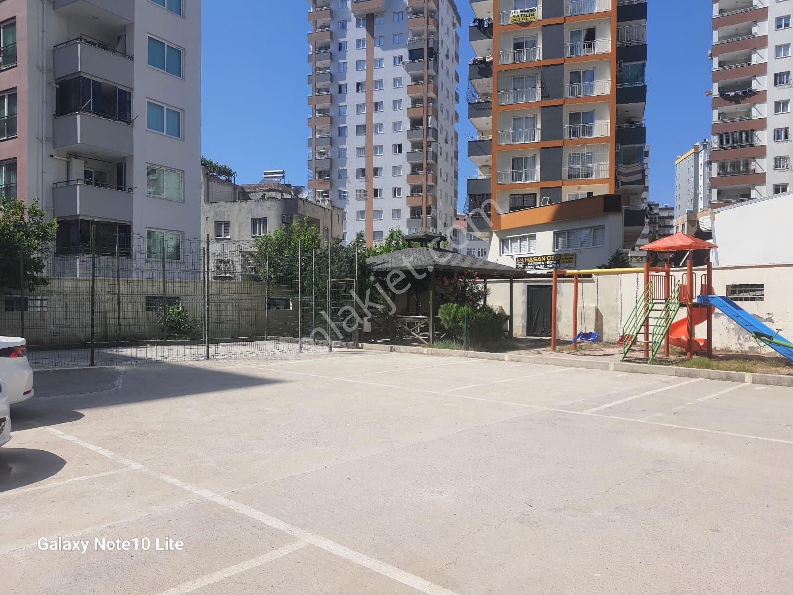 Seyhan Tellidere Mahallesinde 4+1 Hasarsız Satılık Daire