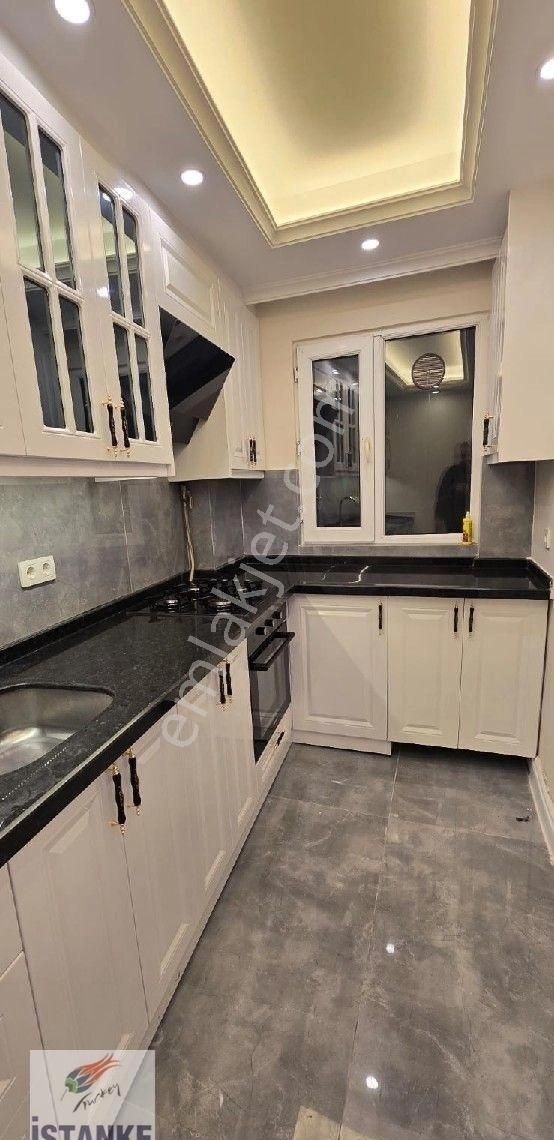 Fatih Akşemsettin Mah.uygun Fiyata Satılık Lüks Daire 3+1 Yüksek Giriş Ful Yeni Eşyalı Özel Dekorlu