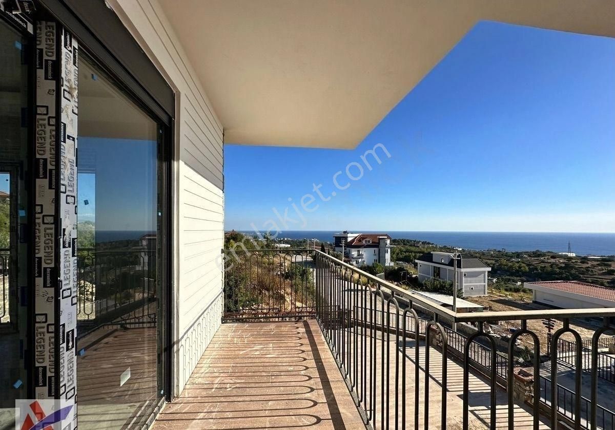 İncekum’da Full Deniz Manzaralı Acil Satılık Müstakil Taş Villa - Görsel 7