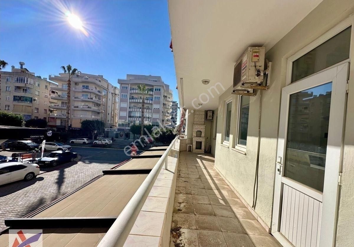 Barbaros Cad. Denize 150m 2+1 Daire - Görsel 6