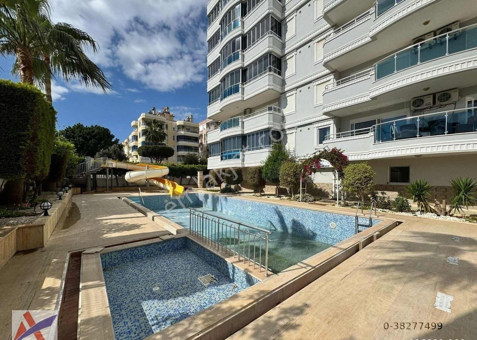Denize Sıfır Deniz Kale Manzaralı 2+1 Daire - Görsel 15