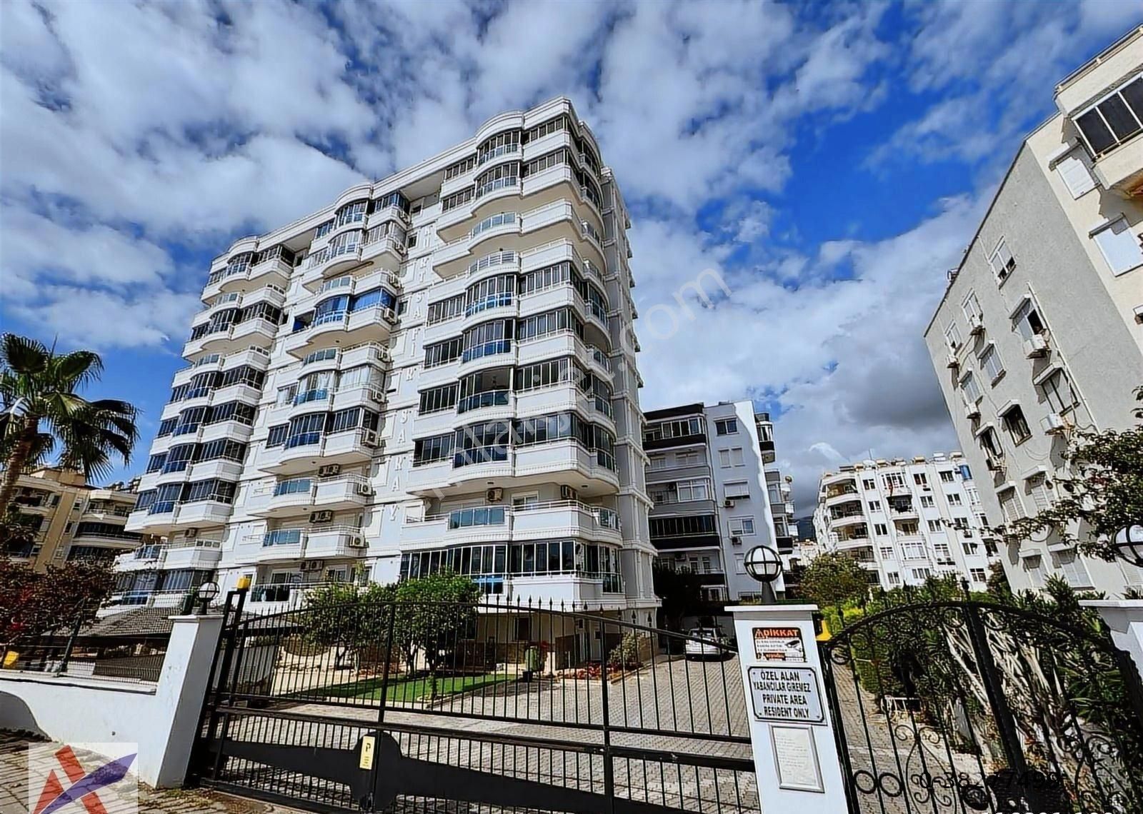 Denize Sıfır Deniz Kale Manzaralı 2+1 Daire - Görsel 19