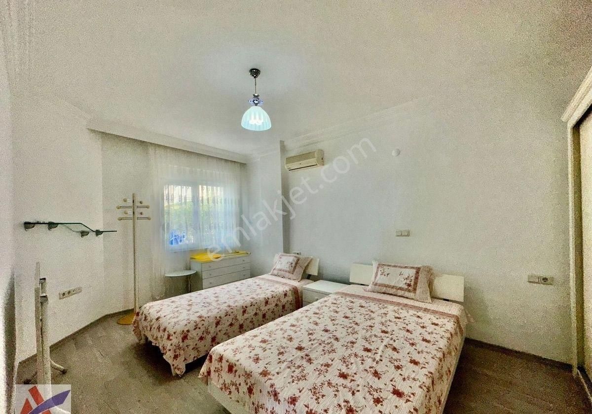 Mahmutlar’da Full Deniz Kale Manzaralı Müstakil Vılla - Görsel 22