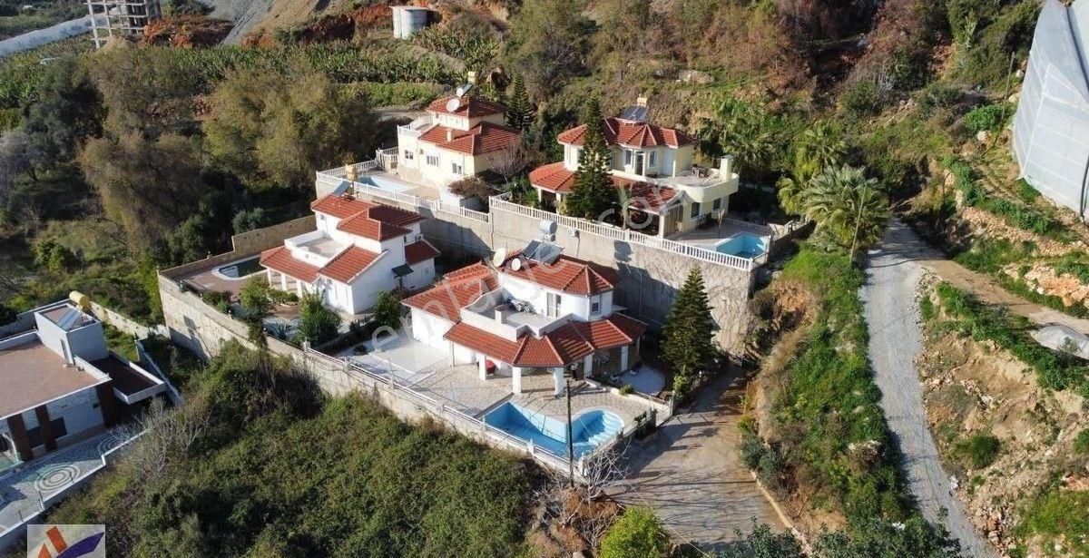 Mahmutlar’da Full Deniz Kale Manzaralı Müstakil Vılla - Görsel 27