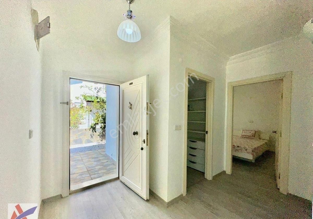 Mahmutlar’da Full Deniz Kale Manzaralı Müstakil Vılla - Görsel 3