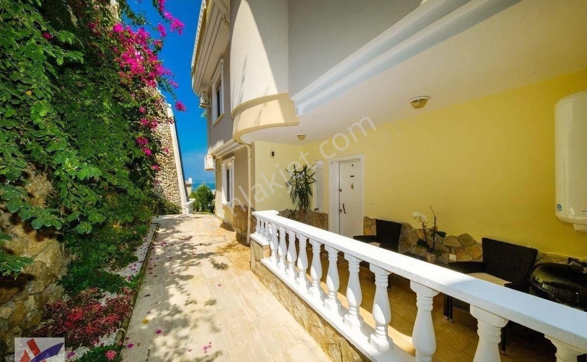 Kargıcak’da Acil Satılık Müstakil Villa - Görsel 18