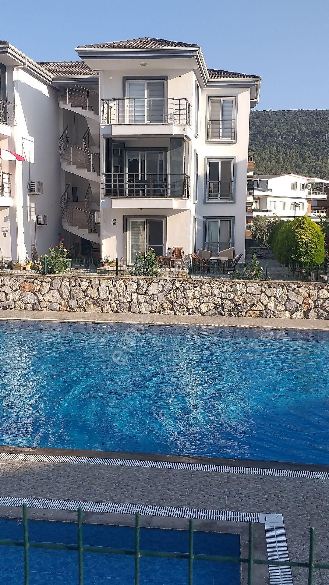 Akbük Realty World Doğa Gayrimenkul Güvencesiyle Kiralık Daire