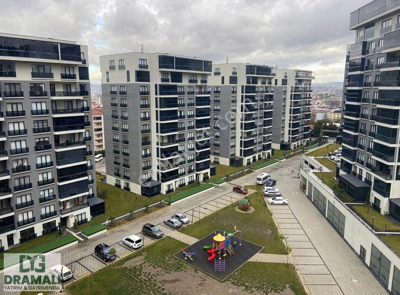Ataevler Barış Mah. Özlem Sitesi 3+1 Satılık Daire