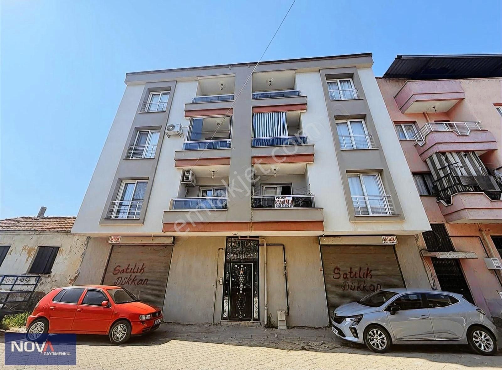 Turgutlu "bozkurt Mahallesi" Cuma Pazarı Yakını Satılık 3+1