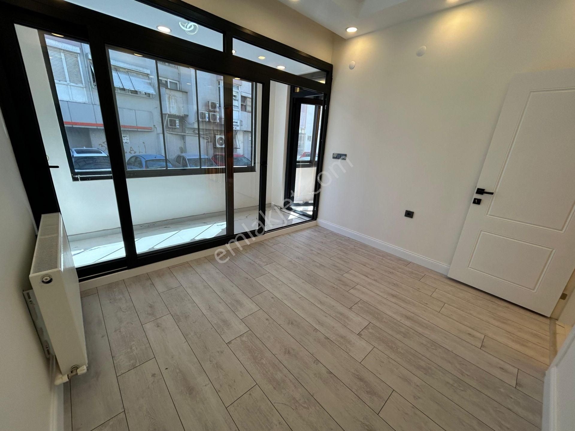 Poligon Metro Yakını 3+1 Tadilatlı Ebeveyn Banyolu Bahçeli Daire - Görsel 6