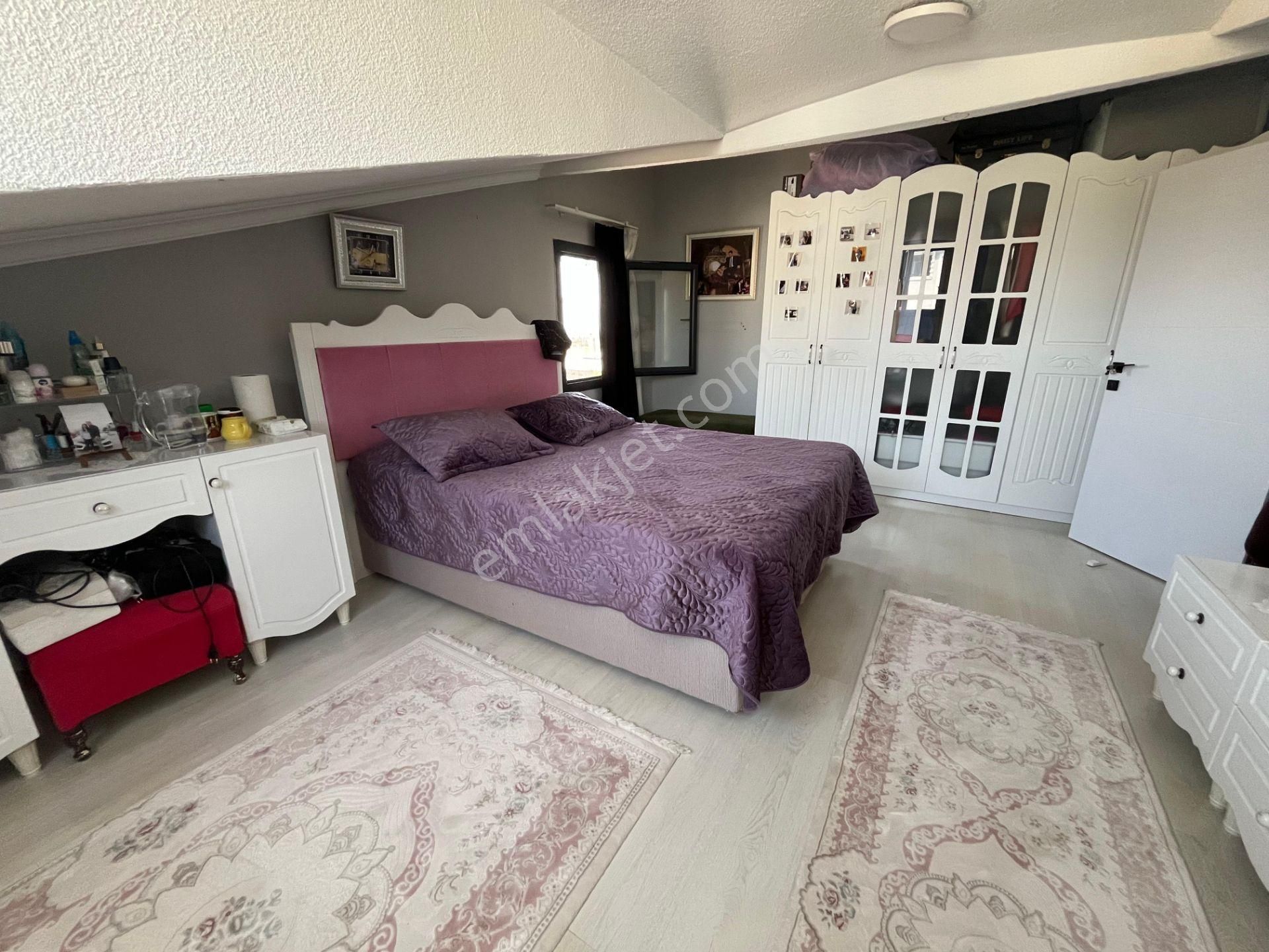 Ata Gayrimenkul'den Kış Bahçeli Havuzlu 3+1 Satılık Lüks Villa - Görsel 15