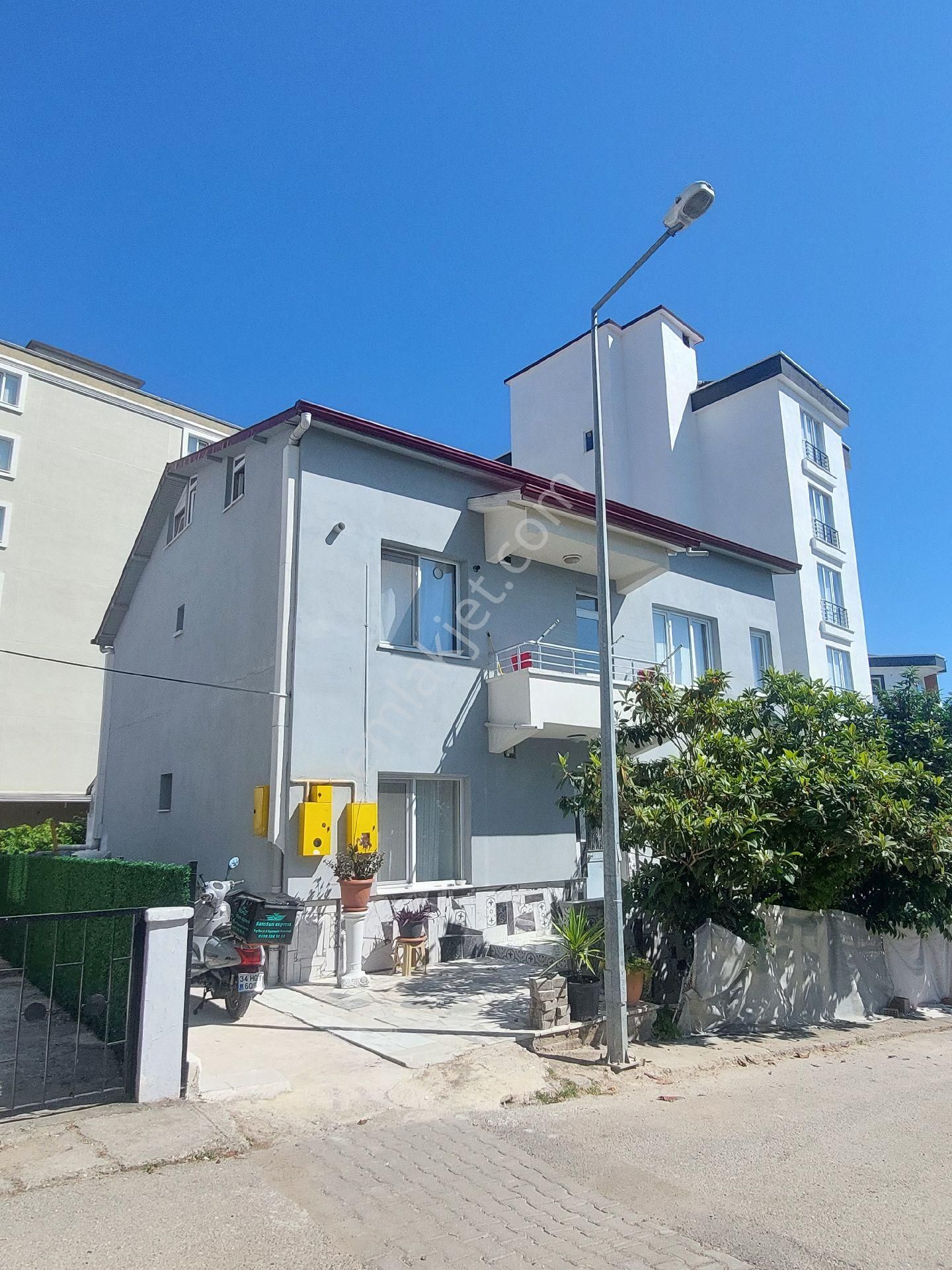Kubilay Emlak'tan Eşyalı Kiralık Daire