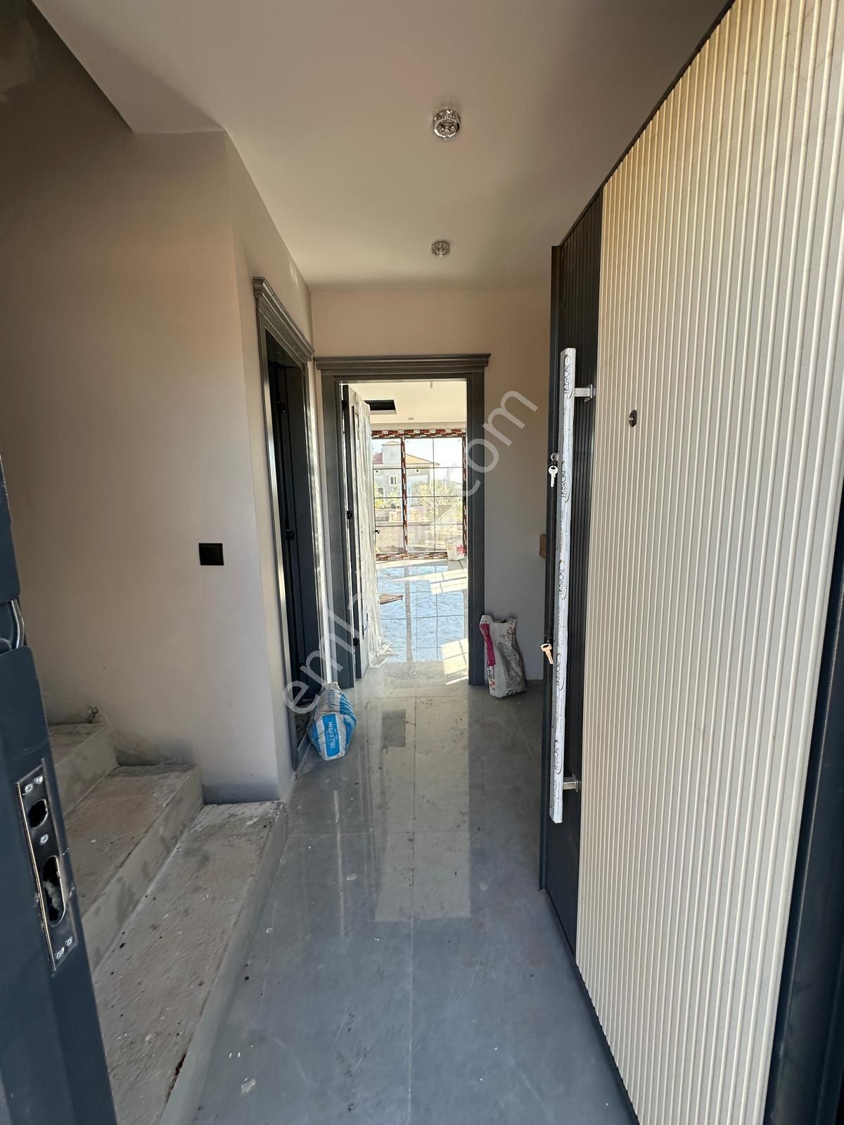 Erdem Emlak’tan Çınarlının Kalbinde Satılık Villa 2 Aya Teslim - Görsel 4